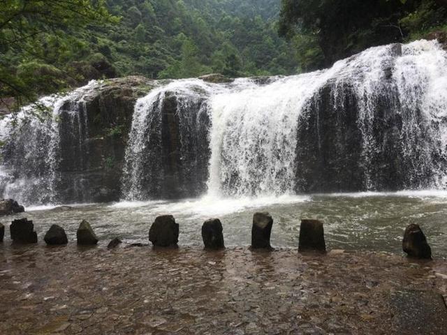 雁蕩山風光圖片_雁蕩山風光片_雁蕩山風景區(qū)住宿攻略